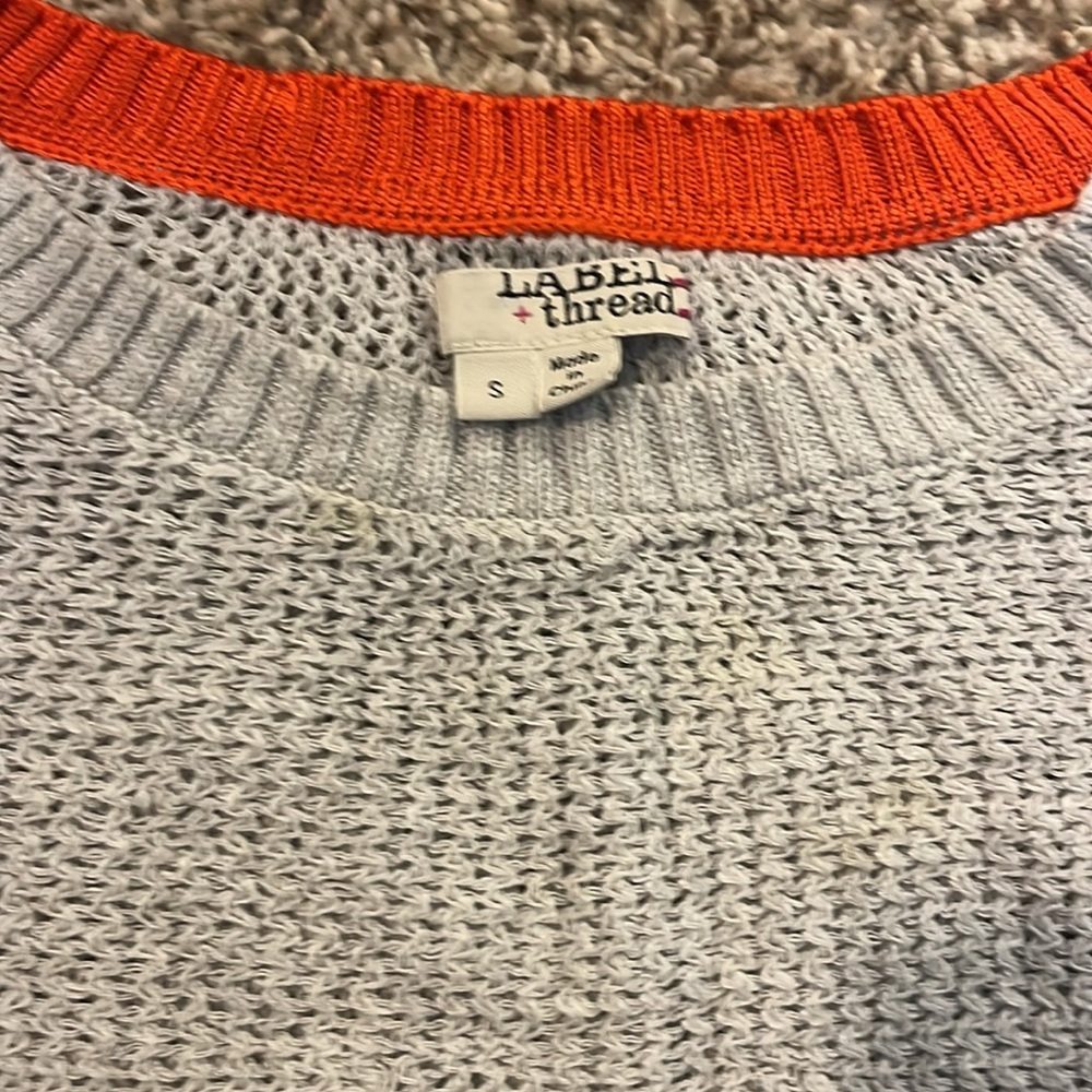 Label + Thread Women’s Sweater - Picture 2 of 2
